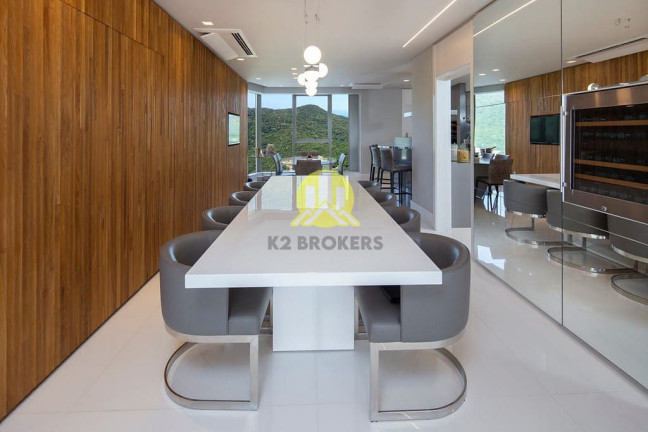 Imagem Apartamento com 4 Quartos à Venda, 257 m² em Centro - Balneário Camboriú Imagem Apartamento com 4 Quartos à Venda, 257 m² em Centro - Balneário Camboriú