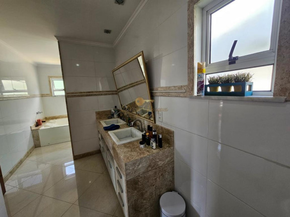Imagem Casa com 6 Quartos à Venda, 300 m² em Tijuca - Teresópolis Imagem Casa com 6 Quartos à Venda, 300 m² em Tijuca - Teresópolis