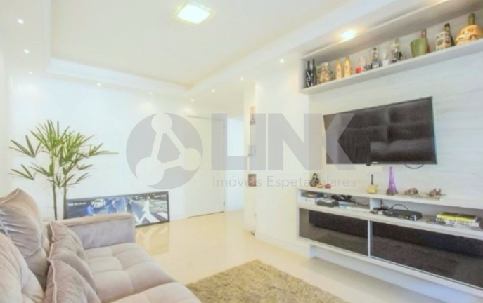 Imagem Apartamento com 2 Quartos à Venda, 78 m² em Petrópolis - Porto Alegre Imagem Apartamento com 2 Quartos à Venda, 78 m² em Petrópolis - Porto Alegre