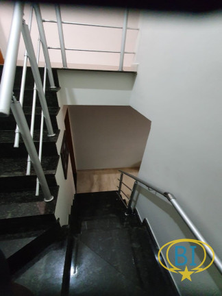 Imagem Sobrado com 4 Quartos à Venda, 140 m² em Cidade Continental - São Paulo