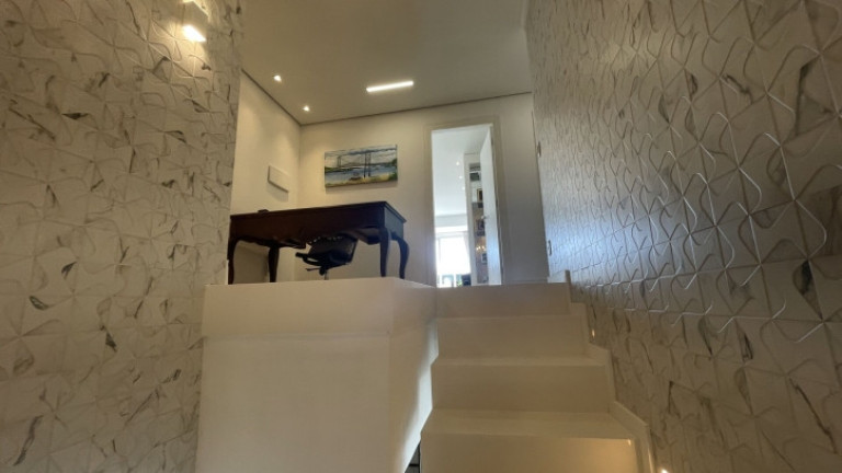 Imagem Apartamento com 4 Quartos para Alugar, 256 m² em Canasvieiras - Florianópolis Imagem Apartamento com 4 Quartos para Alugar, 256 m² em Canasvieiras - Florianópolis