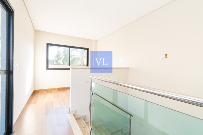 Imagem Casa com 3 Quartos à Venda, 159 m² em água Verde - Curitiba