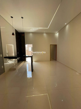 Imagem Casa com 3 Quartos à Venda, 100 m²