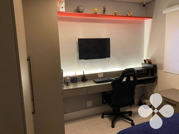 Imagem Imóvel com 4 Quartos à Venda, 136 m² em Pompéia - Santos Imagem Imóvel com 4 Quartos à Venda, 136 m² em Pompéia - Santos