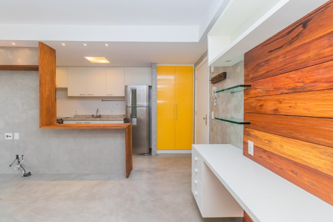 Imagem Apartamento com 1 Quarto à Venda, 56 m² em Três Figueiras - Porto Alegre