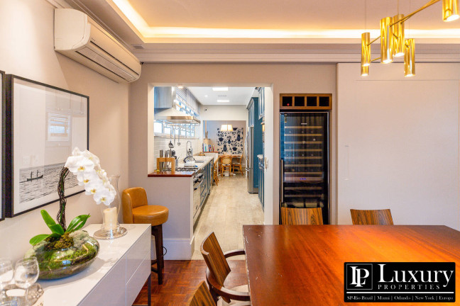Imagem Apartamento com 3 Quartos à Venda, 250 m² em Jardim Paulista - São Paulo Imagem Apartamento com 3 Quartos à Venda, 250 m² em Jardim Paulista - São Paulo