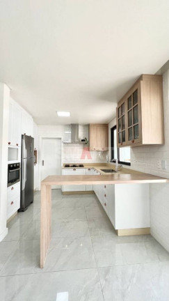 Imagem Casa com 4 Quartos à Venda, 206 m² em Três Rios Do Norte - Jaraguá Do Sul Imagem Casa com 4 Quartos à Venda, 206 m² em Três Rios Do Norte - Jaraguá Do Sul