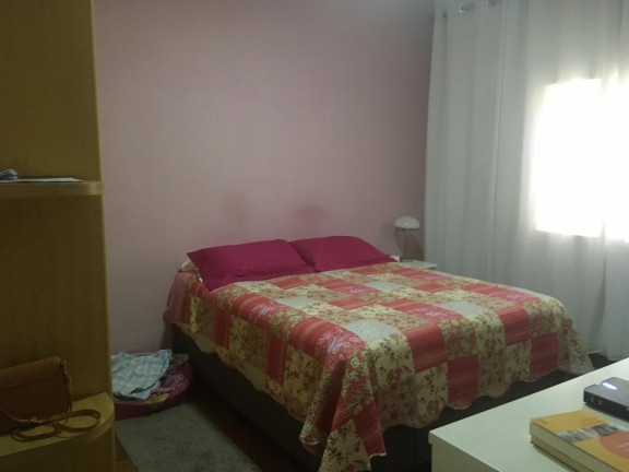 Imagem Casa à Venda, em Jacareí Imagem Casa à Venda, em Jacareí