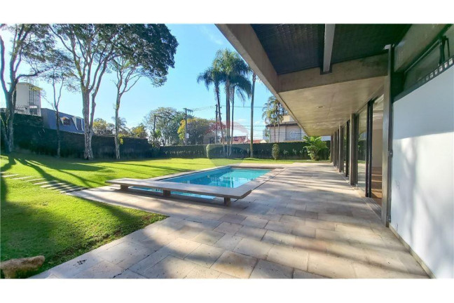Imagem Casa com 5 Quartos para Alugar, 1.070 m² em Cidade Jardim - São Paulo Imagem Casa com 5 Quartos para Alugar, 1.070 m² em Cidade Jardim - São Paulo