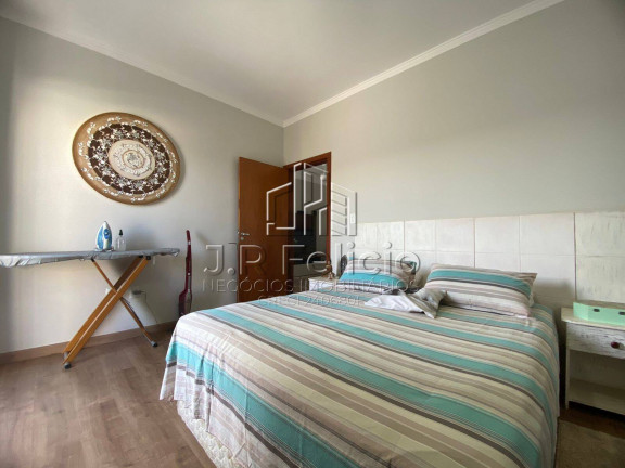 Imagem Casa com 3 Quartos à Venda, 250 m² em Indaiatuba Imagem Casa com 3 Quartos à Venda, 250 m² em Indaiatuba