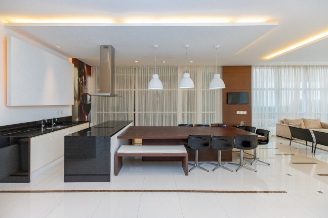 Imagem Imóvel com 3 Quartos à Venda, 240 m² em Vila Mariana - São Paulo