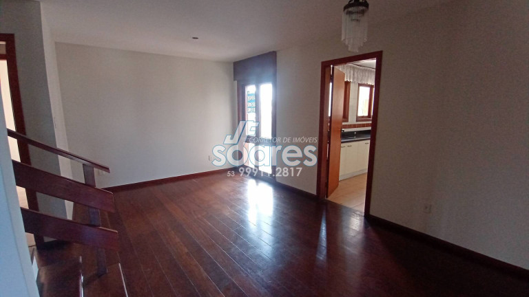 Imagem Apartamento com 3 Quartos à Venda, 191 m² em Centro - Pelotas Imagem Apartamento com 3 Quartos à Venda, 191 m² em Centro - Pelotas
