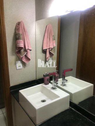 Imagem Casa com 2 Quartos à Venda, 200 m² em Residencial Regissol I - Mirassol Imagem Casa com 2 Quartos à Venda, 200 m² em Residencial Regissol I - Mirassol