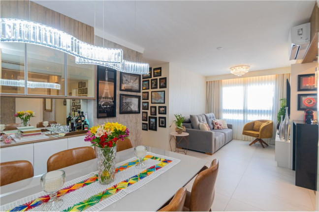 Apartamento com 3 Quartos à Venda, 81 m² em Jardim Lindóia - Porto Alegre