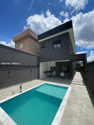 Imagem Casa com 3 Quartos à Venda, 150 m² em Villas Do Jaguari - Santana De Parnaíba Imagem Casa com 3 Quartos à Venda, 150 m² em Villas Do Jaguari - Santana De Parnaíba