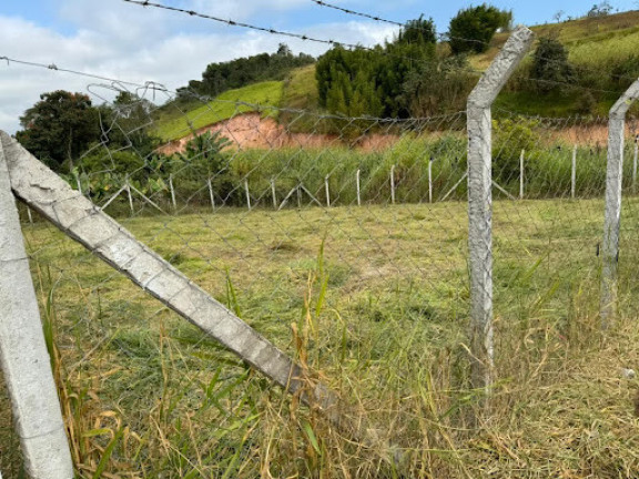 Imagem Chácara com 2 Quartos à Venda, 69 m² em Centro - Bom Jesus Dos Perdões