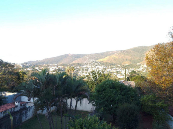 Imagem Casa com 3 Quartos à Venda, 323 m² em Vila Petrópolis - Atibaia