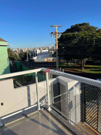 Imagem Sobrado com 3 Quartos à Venda, 153 m² em Canadá - Cascavel