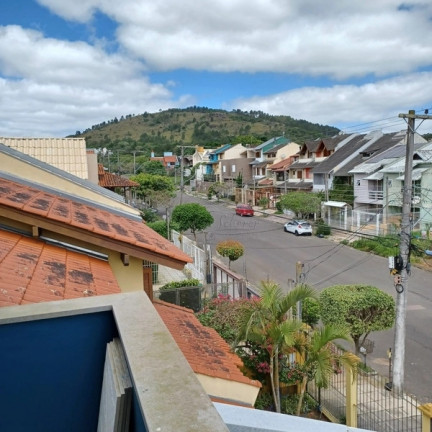 Imagem Casa com 3 Quartos à Venda, 180 m² em Guarujá - Porto Alegre