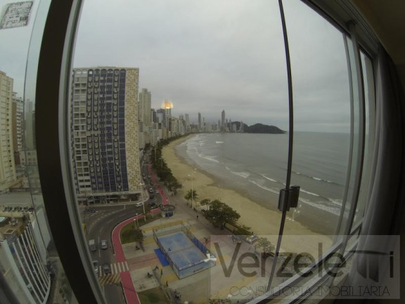 Imagem Apartamento com 4 Quartos para Temporada, 180 m² em Centro - Balneário Camboriú