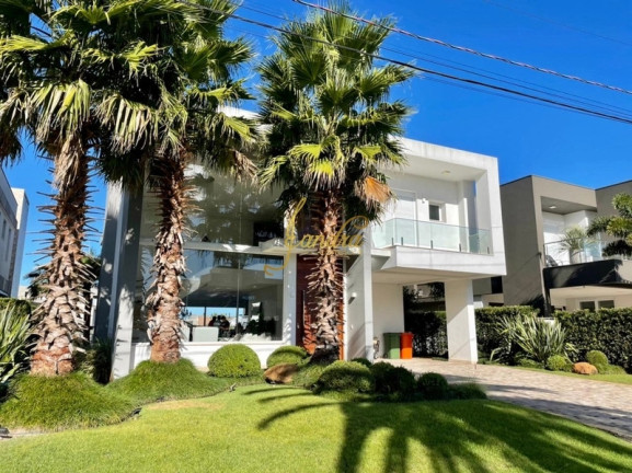 Imagem Casa de Condomínio com 4 Quartos à Venda, 466 m² em Centro - Xangri-la