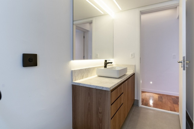 Imagem Imóvel com 3 Quartos à Venda, 136 m² em Jardim Paulista - São Paulo Imagem Imóvel com 3 Quartos à Venda, 136 m² em Jardim Paulista - São Paulo