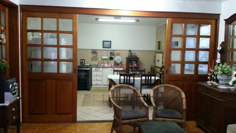 Imagem Apartamento com 3 Quartos à Venda, 140 m² em Centro - Santa Maria Imagem Apartamento com 3 Quartos à Venda, 140 m² em Centro - Santa Maria