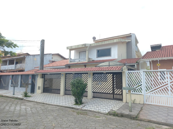 Sobrado com 6 Quartos à Venda,  em Balneário Três Marias - Peruíbe