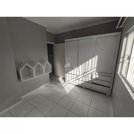Imagem Casa com 2 Quartos à Venda,  em Santa Regina - Camboriú