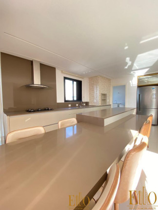 Imagem Apartamento com 3 Quartos à Venda, 182 m² em Centro - Balneário Camboriú Imagem Apartamento com 3 Quartos à Venda, 182 m² em Centro - Balneário Camboriú