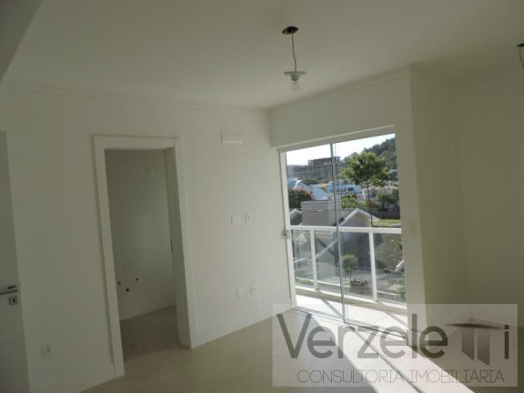 Imagem Casa com 3 Quartos à Venda, 175 m² em Praia Dos Amores - Balneário Camboriú Imagem Casa com 3 Quartos à Venda, 175 m² em Praia Dos Amores - Balneário Camboriú