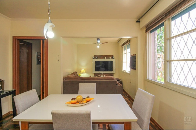 Apartamento com 3 Quartos à Venda, 77 m² em Teresópolis - Porto Alegre
