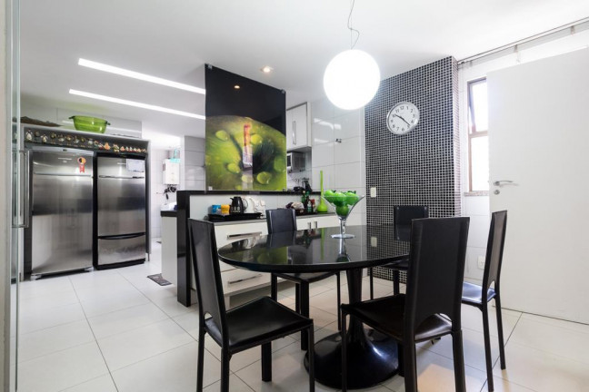 Imagem Apartamento com 4 Quartos à Venda, 352 m² em Meireles - Fortaleza Imagem Apartamento com 4 Quartos à Venda, 352 m² em Meireles - Fortaleza