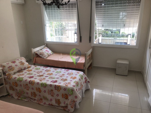 Imagem Casa com 4 Quartos à Venda, 180 m² em Boqueirão - Santos Imagem Casa com 4 Quartos à Venda, 180 m² em Boqueirão - Santos