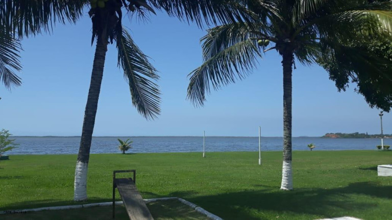 Imagem Casa com 3 Quartos à Venda, 385 m² em Ponta Grossa - Maricá