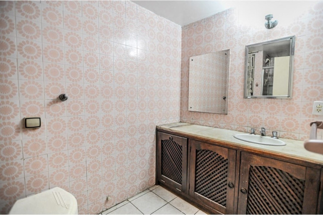 Imagem Apartamento com 3 Quartos à Venda, 115 m² em Independência - Porto Alegre Imagem Apartamento com 3 Quartos à Venda, 115 m² em Independência - Porto Alegre
