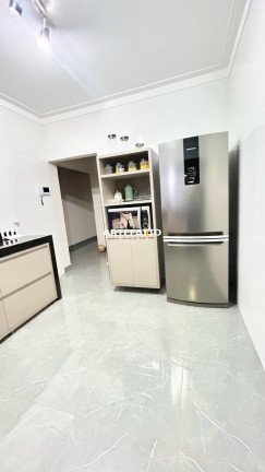 Imagem Casa com 3 Quartos à Venda, 180 m² em Vila Scarabucci - Franca