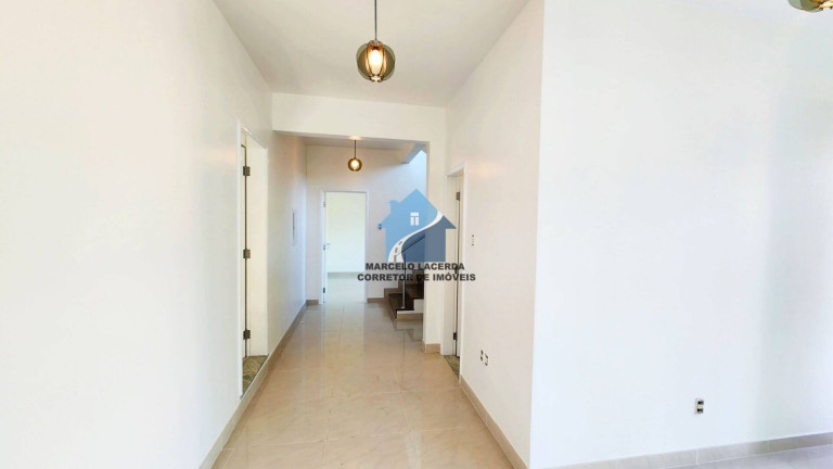 Imagem Casa com 4 Quartos à Venda, 440 m² em Manaus Imagem Casa com 4 Quartos à Venda, 440 m² em Manaus