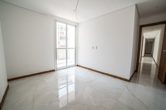 Imagem Imóvel com 4 Quartos à Venda, 261 m² em Praia Da Costa - Vila Velha Imagem Imóvel com 4 Quartos à Venda, 261 m² em Praia Da Costa - Vila Velha