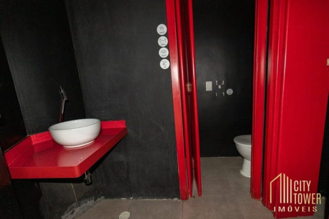 Sala Comercial à Venda, 231 m² em Vila Olímpia - São Paulo