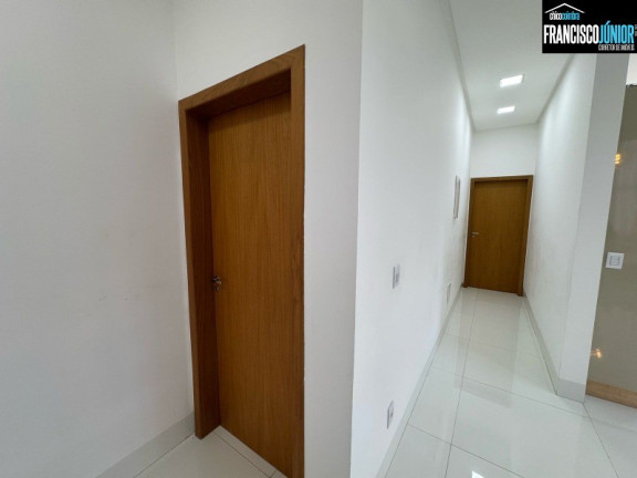Imagem Casa com 4 Quartos à Venda, 618 m² em Condomínio Do Lago - Goiânia Imagem Casa com 4 Quartos à Venda, 618 m² em Condomínio Do Lago - Goiânia