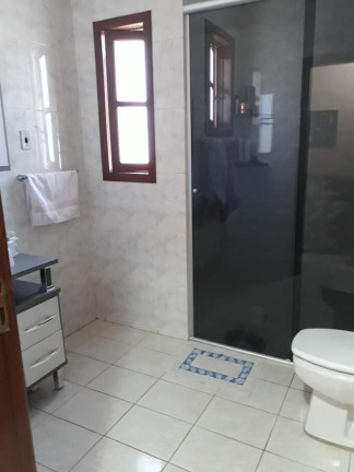 Imagem Sobrado com 5 Quartos à Venda, 210 m² em Rubem Berta - Porto Alegre
