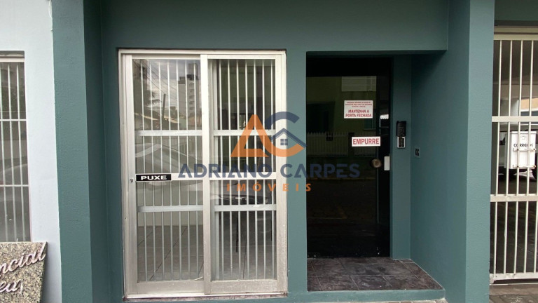 Sala Comercial à Venda, 30 m² em Gravatá - Navegantes