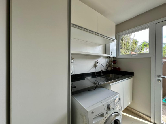 Imagem Casa com 5 Quartos à Venda, em -- - Capao Da Canoa Imagem Casa com 5 Quartos à Venda, em -- - Capao Da Canoa