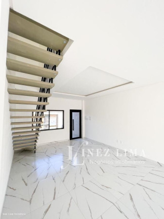 Imagem Casa com 3 Quartos à Venda, 110 m² em Morretes - Itapema