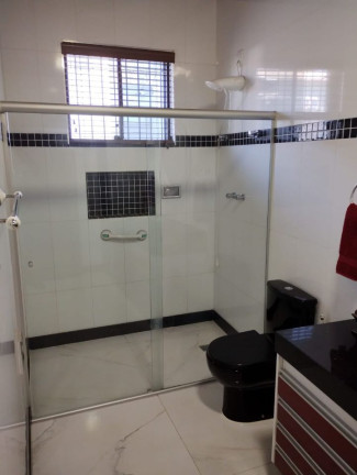 Imagem Casa com 3 Quartos à Venda, 266 m² em Cândida Ferreira - Contagem