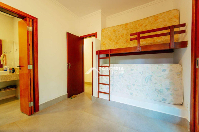 Imagem Casa com 6 Quartos à Venda, 334 m² em Riviera Módulo 19 - Bertioga Imagem Casa com 6 Quartos à Venda, 334 m² em Riviera Módulo 19 - Bertioga