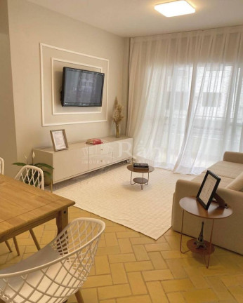 Imagem Apartamento com 2 Quartos à Venda, 80 m² em Centro - Balneário Camboriú