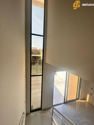 Imagem Sobrado com 3 Quartos à Venda, 106 m² em Rio Pequeno - Camboriú Imagem Sobrado com 3 Quartos à Venda, 106 m² em Rio Pequeno - Camboriú