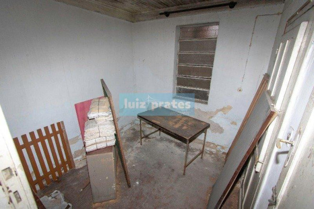 Imagem Casa com 5 Quartos à Venda, 144 m² em Independência - Porto Alegre
